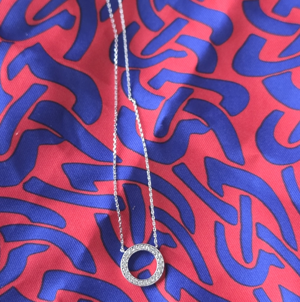 4/$20 Silver Circle Pendant Necklace